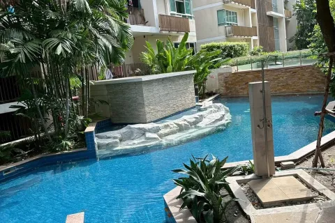 Eigentumswohnung in Watthana, Bangkok, Thailand, 3 Schlafzimmer № 216720 - Foto 10