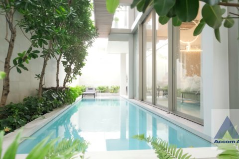 Haus in Phaya Thai, Bangkok, Thailand 5 Schlafzimmer № 216721 - Foto 2