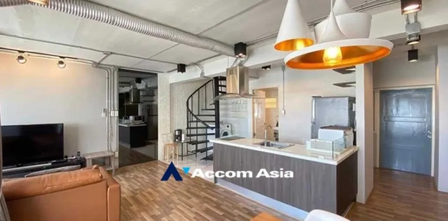 Duplex in Watthana, Bangkok, Thailand 2 Schlafzimmer № 216274