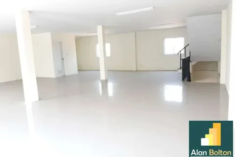 Local comercial 435 m2 en Pattaya, Tailandia № 210705 - foto 6