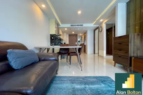 Condominio de 2 dormitorios en Pattaya, Tailandia № 210704 - foto 2