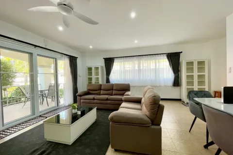 Condominio de 2 dormitorios en Pattaya, Tailandia № 210700 - foto 17