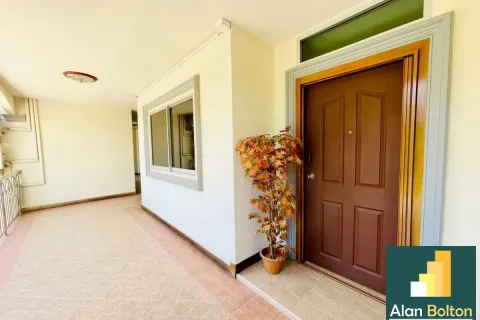 Condominio de 2 dormitorios en Pattaya, Tailandia № 210700 - foto 13