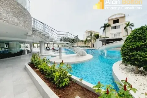 Condo in Pattaya, Thailand, 2 bedrooms № 210706