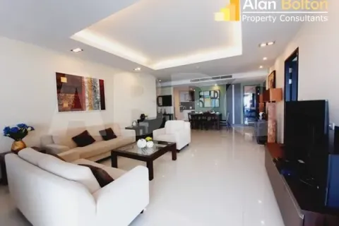 Condominio de 2 dormitorios en Pattaya, Tailandia № 210706 - foto 8