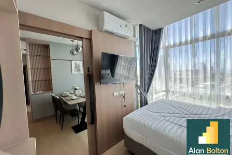 Condominio de 2 dormitorios en Jomtien Beach, Pattaya, Tailandia № 210703 - foto 6