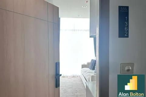 Condominio de 2 dormitorios en Jomtien Beach, Pattaya, Tailandia № 210703 - foto 14