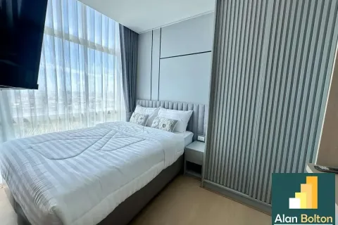 Condominio de 2 dormitorios en Jomtien Beach, Pattaya, Tailandia № 210703 - foto 4