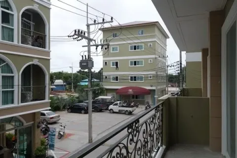 Condominio de 2 dormitorios en Jomtien Beach, Pattaya, Tailandia № 210703 - foto 25