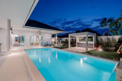 Villa in Hua Hin, Thailand 3 Schlafzimmer № 221925 - Foto 2