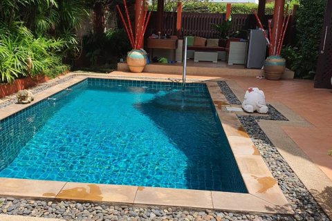 House in Ko Samui, Thailand 2 bedrooms № 135657 - photo 12