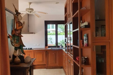 House in Ko Samui, Thailand 2 bedrooms № 135657 - photo 28