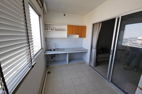 Кондоминиум с 2 спальнями в Правете, Бангкок, Таиланд № 135663 - фото 4