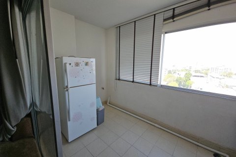 Кондоминиум с 2 спальнями в Правете, Бангкок, Таиланд № 135663 - фото 3