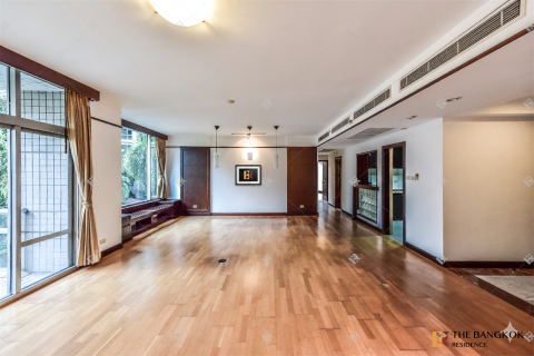 Condo à Bangkok, Thaïlande, 3 chambres  № 186499