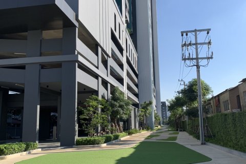 Condo in Bang Kapi, Bangkok, Thailand, 2 bedrooms  № 161155 - photo 25