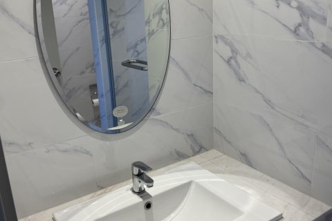 Condo à Lat Phrao, Bangkok, Thaïlande, 2 chambres  № 161152 - photo 5