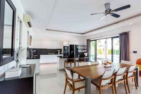 Вилла в Ча-аме, Таиланд с 3 спальнями  № 140058 - фото 12