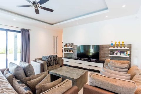 Вилла в Ча-аме, Таиланд с 3 спальнями  № 140058 - фото 11