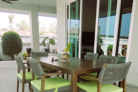 Вилла в Хуа Хине, Таиланд с 3 спальнями  № 140059 - фото 18