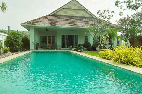 Вилла в Хуа Хине, Таиланд с 3 спальнями  № 140059 - фото 9