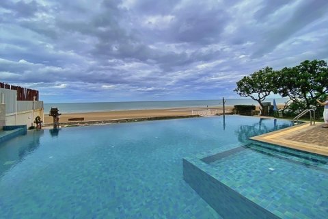 Condo in Hua Hin, Thailand, 2 bedrooms  № 168433 - photo 3
