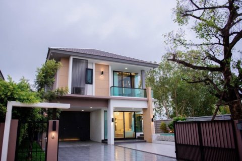 Villa in Hua Hin, Thailand 4 bedrooms № 168432