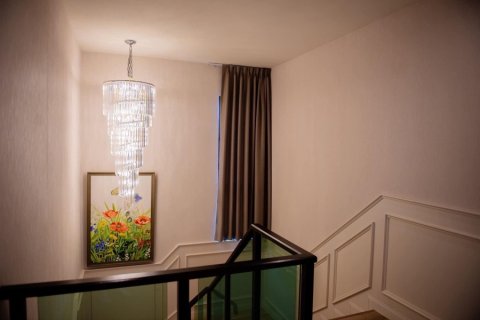 Villa in Hua Hin, Thailand 4 bedrooms № 168432 - photo 12