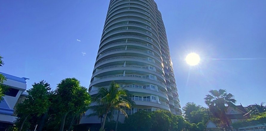 Condo à Cha-am, Thaïlande, 2 chambres  № 168434