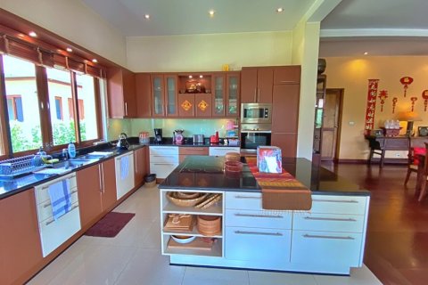 Villa à Hua Hin, Thaïlande 5 chambres № 168428 - photo 10