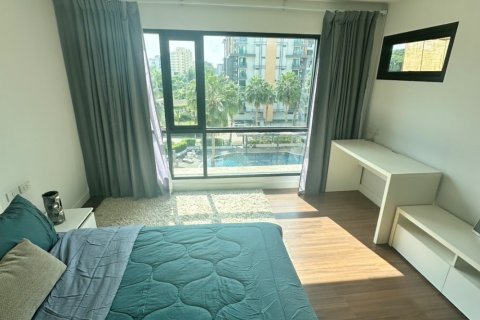 Condo à Chiang Mai, Thaïlande, 1 chambre  № 205652 - photo 2