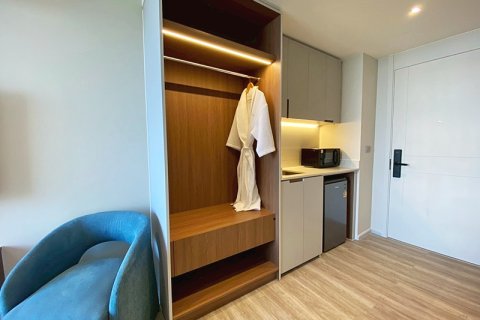 Condo in Hua Hin, Thailand, 1 bedroom № 205656 - photo 7