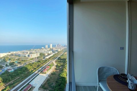 Condo in Hua Hin, Thailand, 1 bedroom № 205656 - photo 18