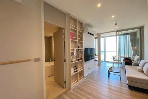 Condo in Hua Hin, Thailand, 1 bedroom № 205657 - photo 2