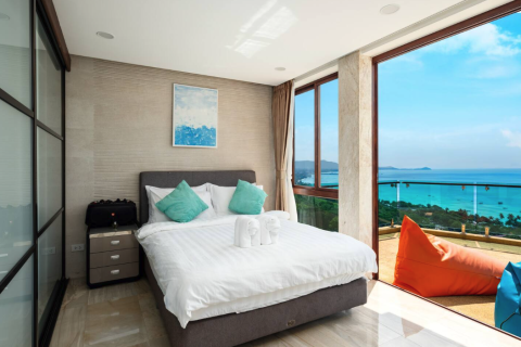 Villa in Ko Samui, Thailand 3 bedrooms № 159608 - photo 30