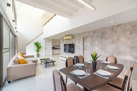 Duplex in Pattaya, Thailand 3 bedrooms № 159609 - photo 8