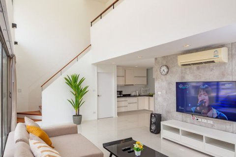Duplex in Pattaya, Thailand 3 bedrooms № 159609 - photo 14