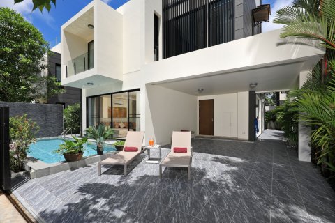 Вилла в Пхукете, Таиланд с 5 спальнями  № 159614 - фото 2