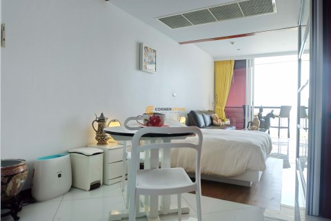 Студия в кондо на Пляж Джомтьен, Паттайя, Таиланд № 57927 - фото 14