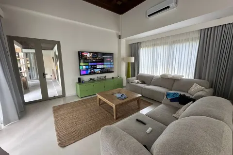 Villa in Phuket, Thailand 6 bedrooms № 167188 - photo 13