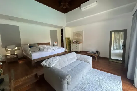 Villa in Phuket, Thailand 6 bedrooms № 167188 - photo 12