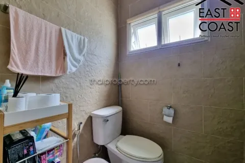 Casa de 3 dormitorios en Pattaya, Tailandia № 213538 - foto 17
