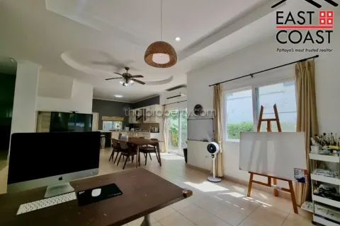 Casa de 3 dormitorios en Pattaya, Tailandia № 213538 - foto 5