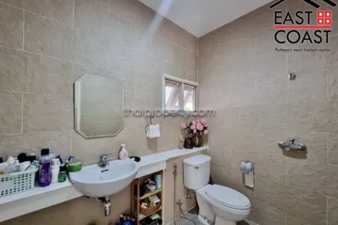 Casa de 3 dormitorios en Pattaya, Tailandia № 213538 - foto 8