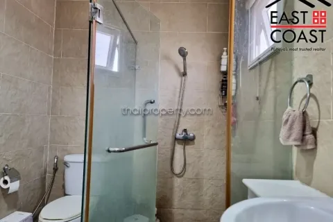 Casa de 3 dormitorios en Pattaya, Tailandia № 213538 - foto 13