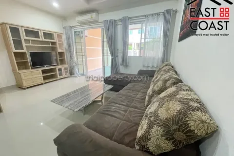Casa de 3 dormitorios en Pattaya, Tailandia № 213540 - foto 4
