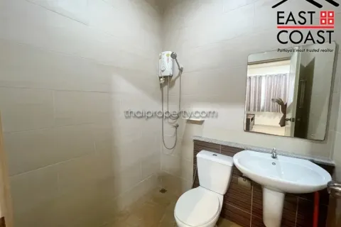 Casa de 3 dormitorios en Pattaya, Tailandia № 213540 - foto 15