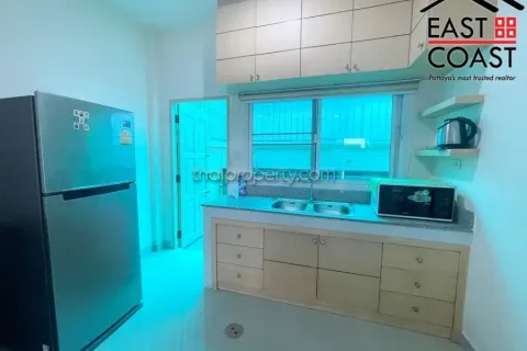 Casa de 3 dormitorios en Pattaya, Tailandia № 213540 - foto 6