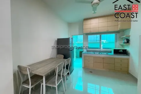 Casa de 3 dormitorios en Pattaya, Tailandia № 213540 - foto 7
