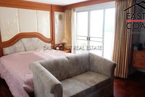 Condominio de 4 dormitorios en Pattaya, Tailandia № 213542 - foto 13